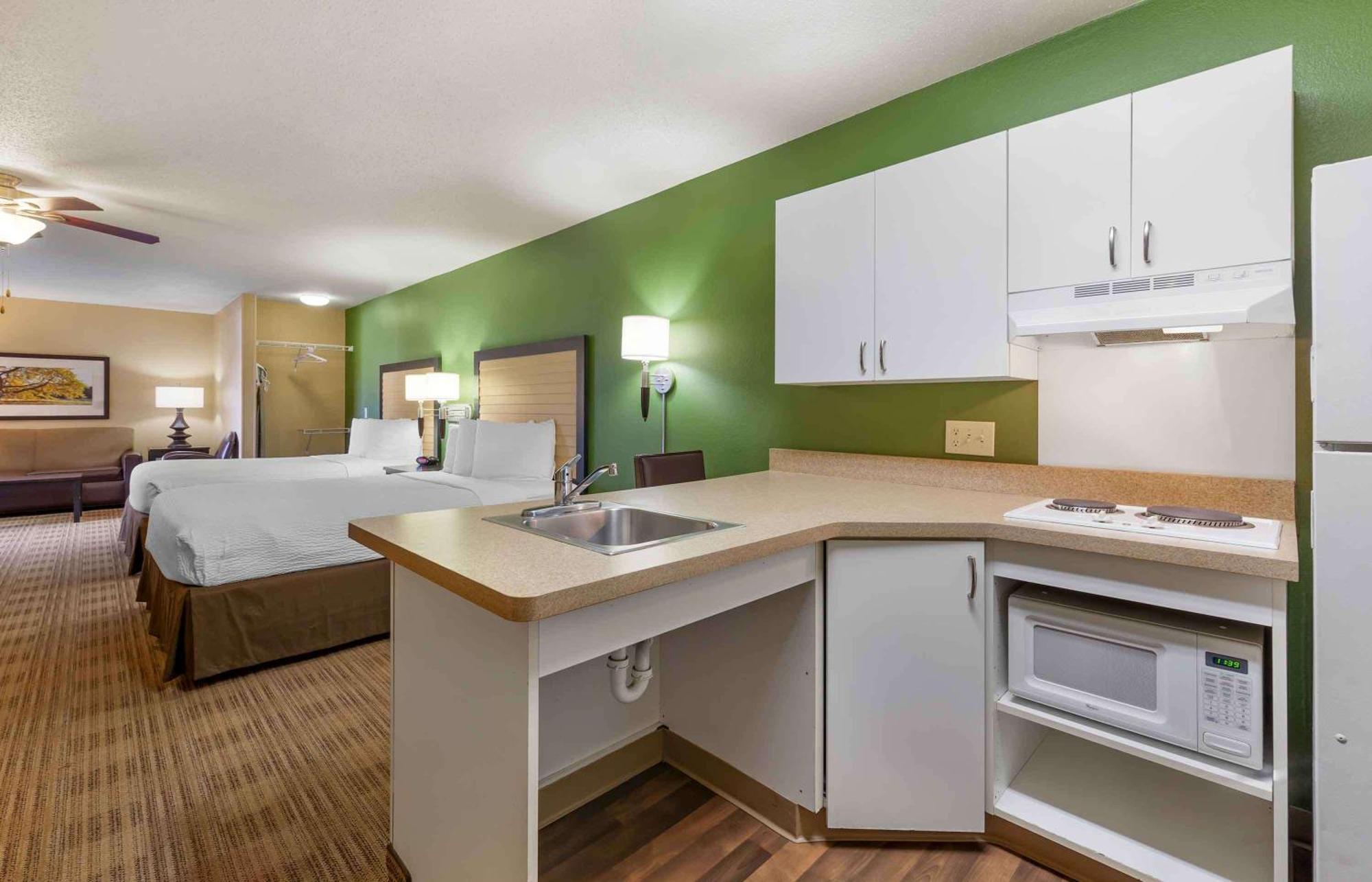 Extended Stay America Suites - Madison - Junction Court Middleton Exterior photo